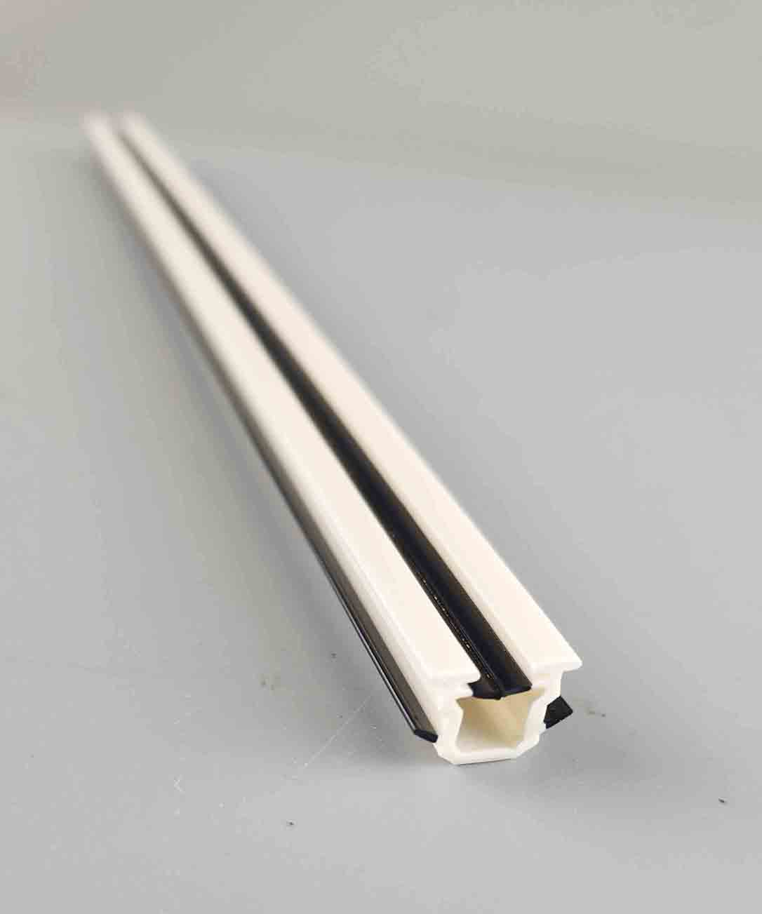 co-extrusion profil en plastique pour l'industrie par Dextr